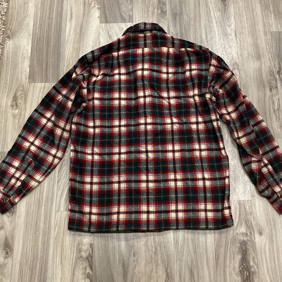 Men’s vintage Pendleton wool board shirt, tartan plaid, made in the U.S.A. - Picture 3 of 3